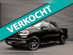 Dodge Ram Pick Up - 5.7 V8 HEMI 1500 BLACK EDITION / 100DKM / DIRECT RIJDEN / APPLE CARPLAY / 22 INCH / FULL B