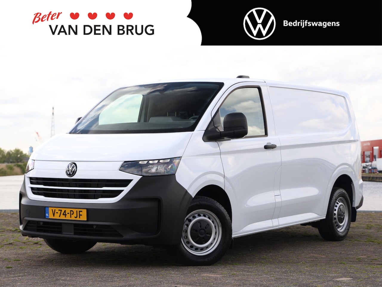 Volkswagen Transporter - 2.0 TDI 150pk L1H1 Life | ECC | Cruise control | Navigatie via App connect | Camera | LED - AutoWereld.nl
