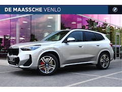 BMW X1 - xDrive25e M Sport Automaat / Panoramadak / Trekhaak / Sportstoelen / Head-Up / M Adaptief