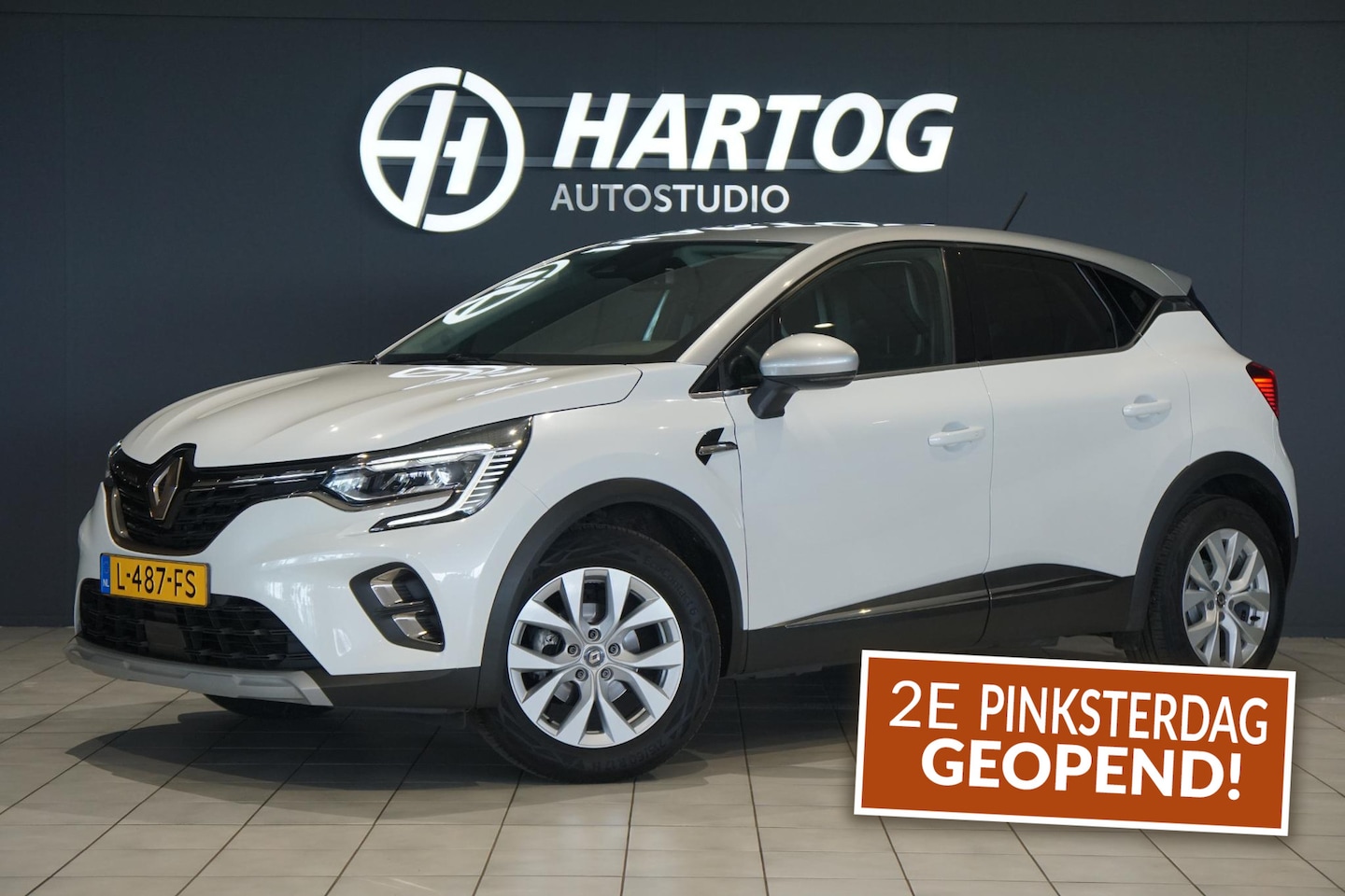Renault Captur - 1.3 TCe 140 PK AUT. + DEALER ONDERHOUDEN / TREKHAAK - AutoWereld.nl