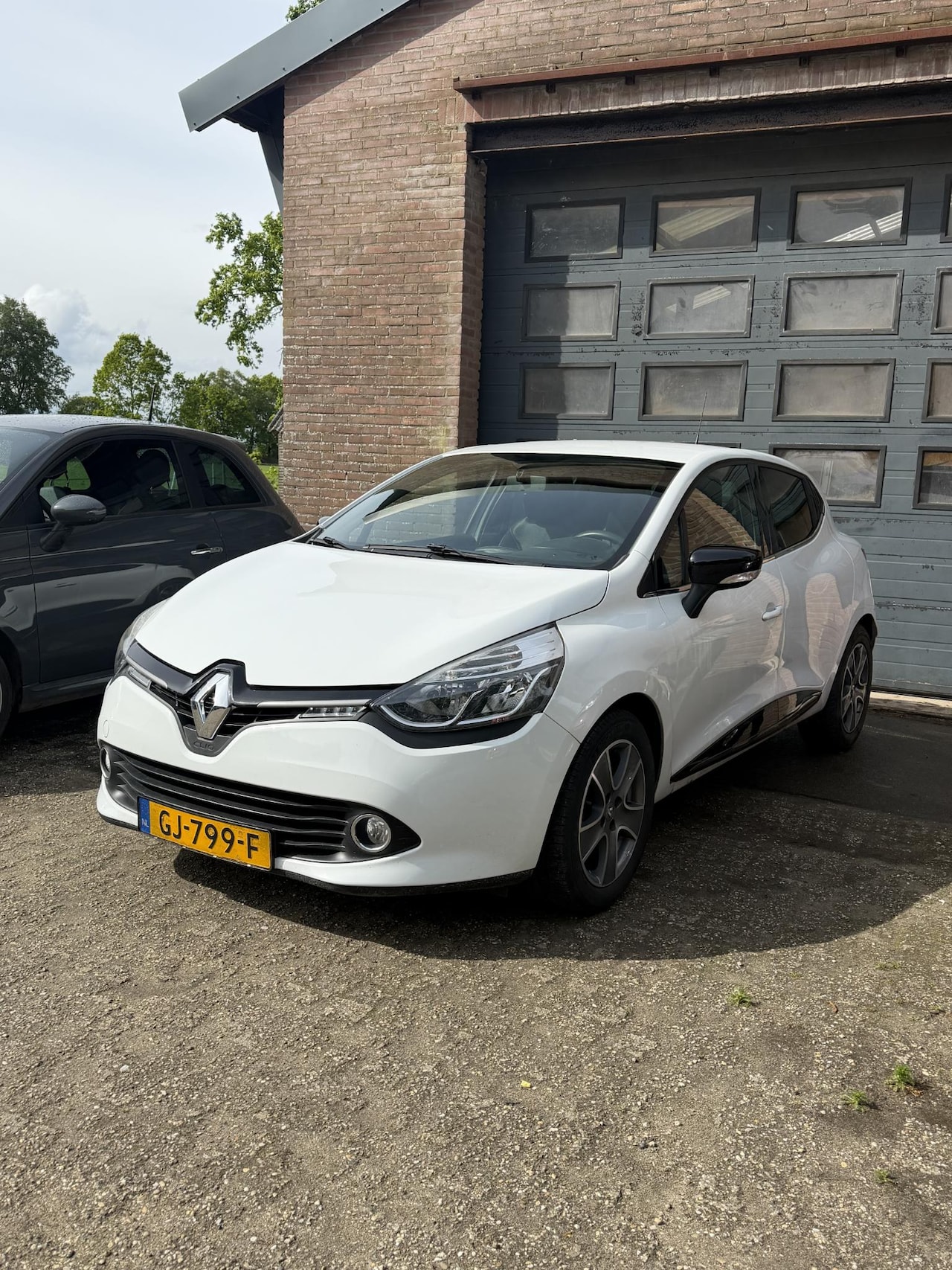Renault Clio - 0.9 TCe ECO Night&Day Airco/LED/Cruise/NAVI/NAP - AutoWereld.nl