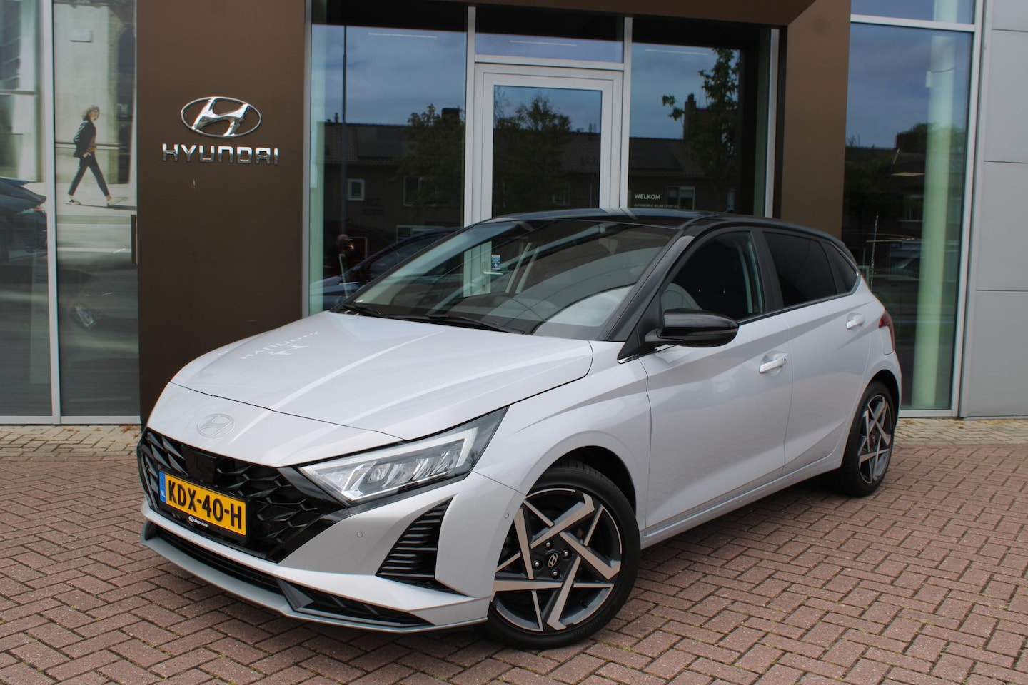 Hyundai i20 - 1.0 T-GDI 100 Premium DCT-7 Automaat Airco Carplay Camera Vol Super mooie auto - AutoWereld.nl