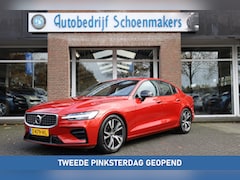 Volvo S60 - 2.0 T4 R-Design CAMERA LEER CARPLAY MEMORY TREKHAAK-ELEC. STOELVERW. DAB ZWARTE-HEMEL HARM