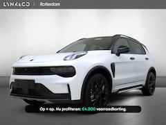 Lynk & Co 01 - MORE | Panoramadak | 360° camera |