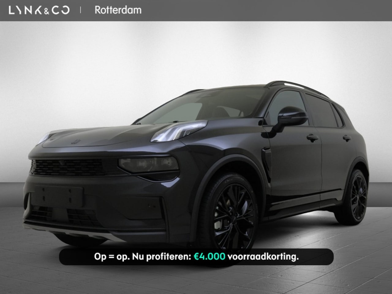 Lynk & Co 01 - | MORE | UIT VOORRAAD LEVERBAAR | Panoramadak | 360° camera | - AutoWereld.nl