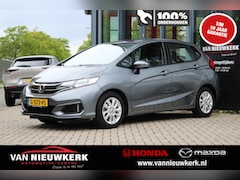 Honda Jazz - 1.3 i-VTEC 102pk Automaat Comfort | Navigatie | Trekhaak | Stoelverwarming | Cruisecontrol