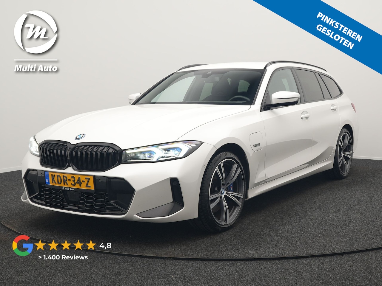 BMW 3-serie Touring - 330e M Sport PHEV 293pk Dealer O.H. NIEUW MODEL | Adaptive Cruise | Head Up | Camera | Led - AutoWereld.nl