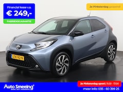 Toyota Aygo X - 1.0 VVT-i MT Play Two-Tone | Camera | Stoelverwarming | Adaptief Cruise | Zondag Open