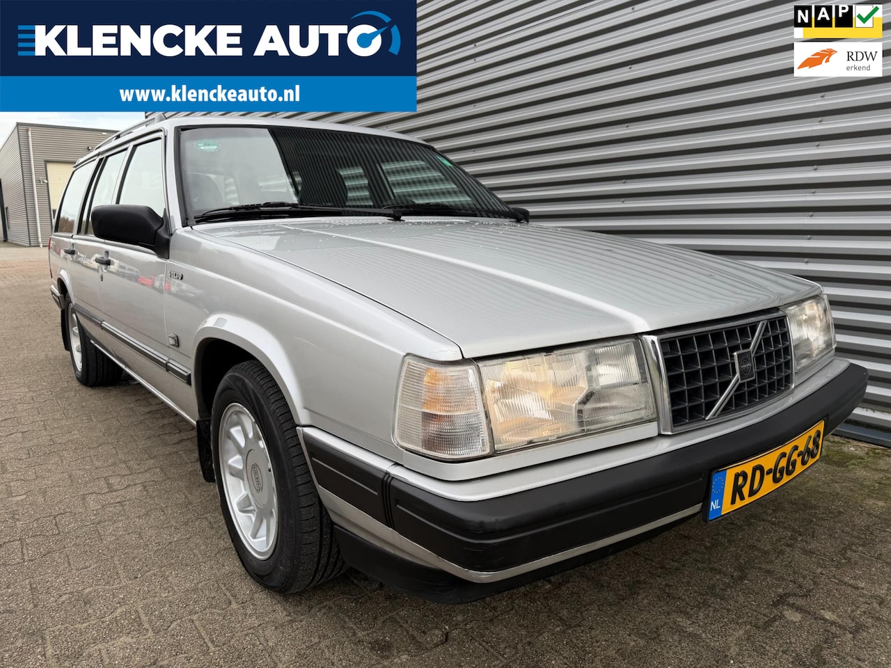 Volvo 940 - 2.3 Exclusive-Line AUTOMAAT Cruise ctrl NIEUWE APK 7-persoons Climate HISTORIE AANWEZIG - AutoWereld.nl