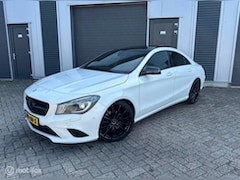 Mercedes-Benz CLA-Klasse - 180 AMG | Pano | Xenon