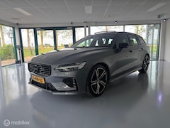 Volvo V60 - 2.0 T8 Twin Engine AWD R-Design