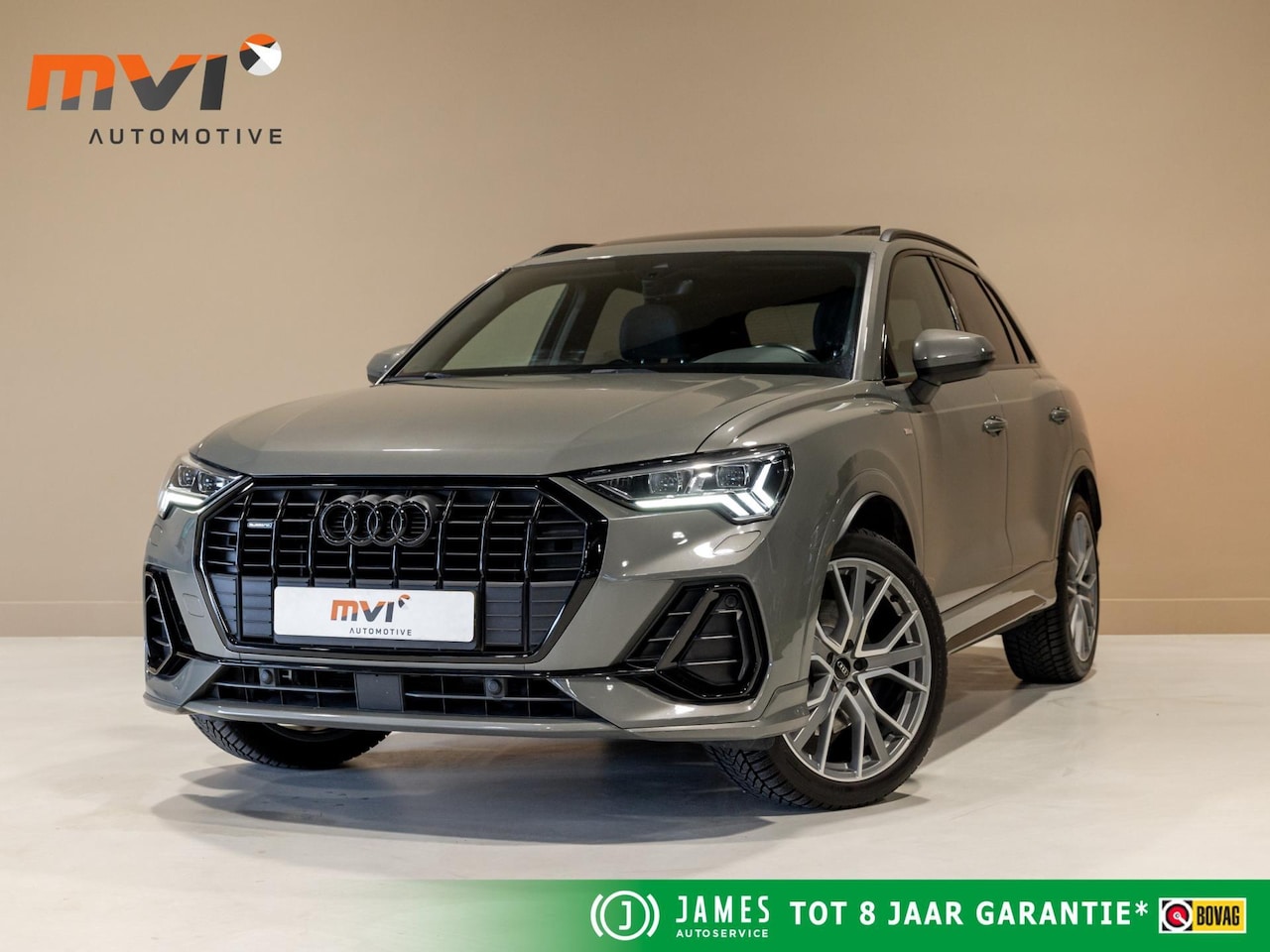 Audi Q3 - 40 TFSI quattro S Line edition one / 190pk / Trekhaak / Panorama dak / Stoelverwarming / - AutoWereld.nl