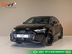 Audi A3 Sportback - 35 TFSI 2x S-Line edition / 150pk / Panorama dak / Sonos / Achteruitrij camera /