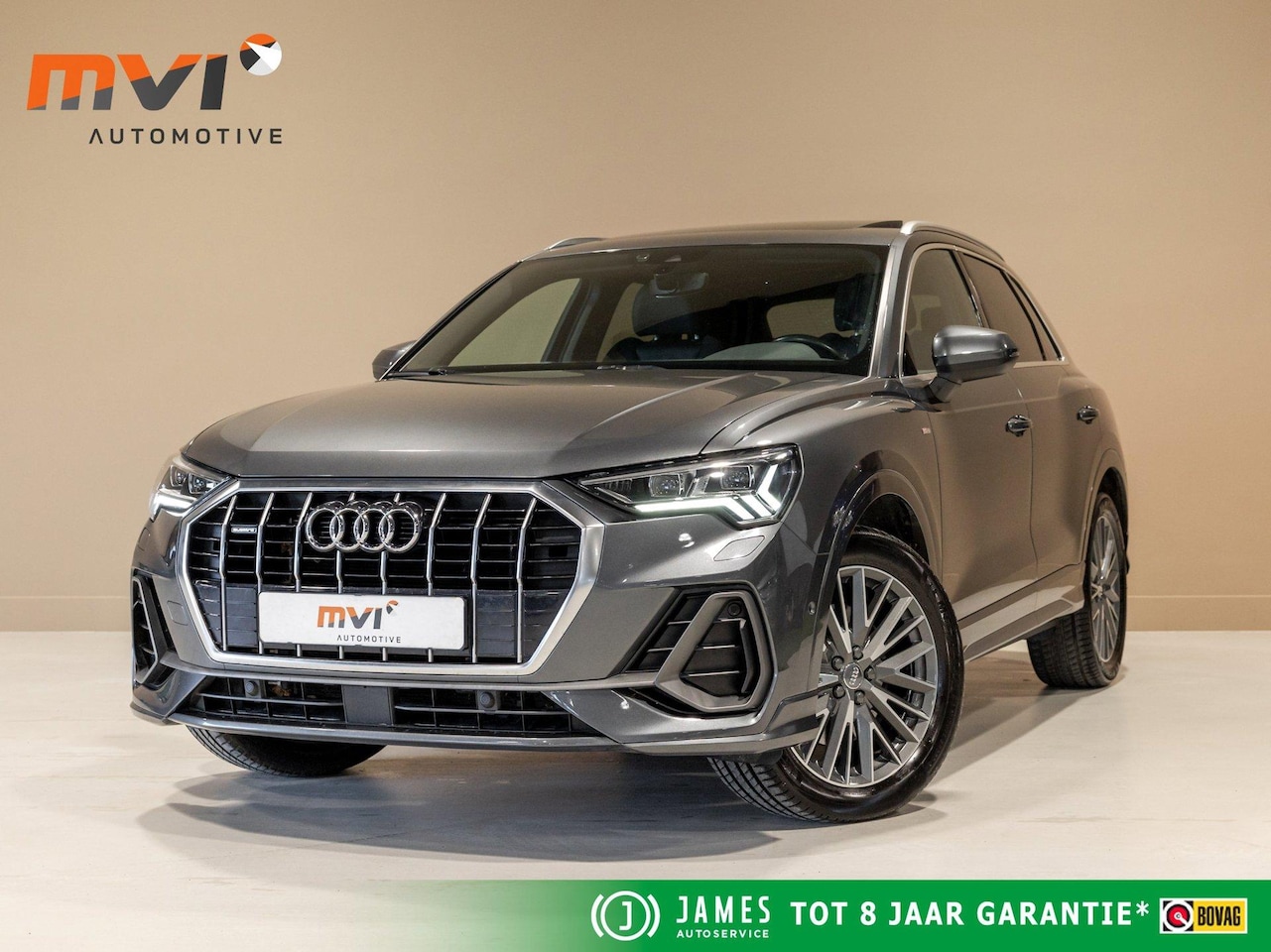Audi Q3 - 45 TFSI quattro 2x S Line / 230pk / Panorama dak / B&O / Keyless / Achteruitrij camera / - AutoWereld.nl