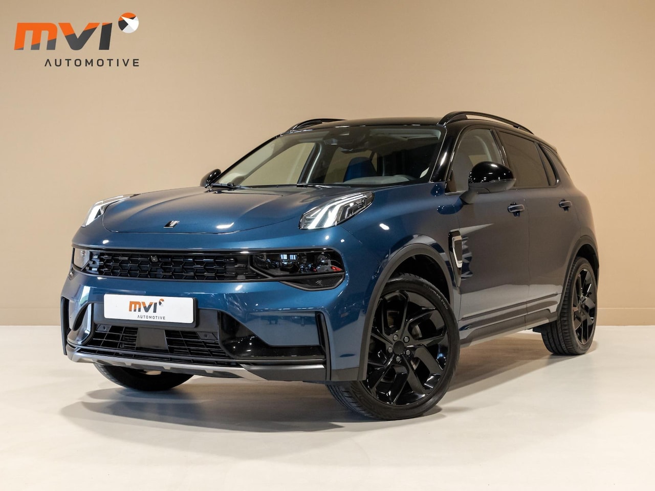 Lynk & Co 01 - 1.5 / 261pk / Blackstyle - AutoWereld.nl