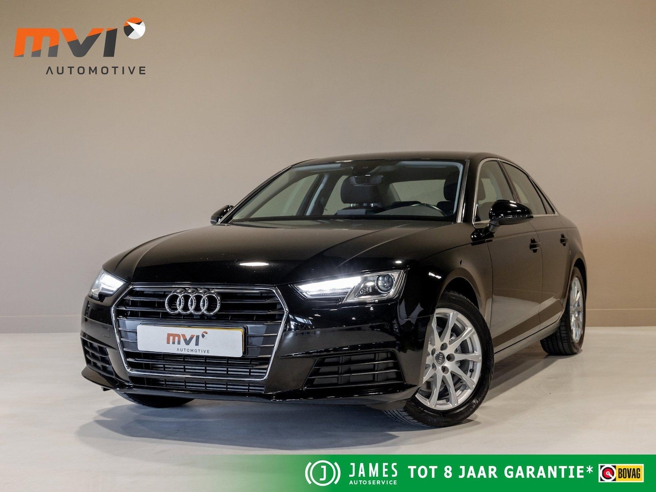 Audi A4 Limousine - 35 TFSI Launch edition Business / 150pk / Clima / Apple Carplay / Cruise - AutoWereld.nl