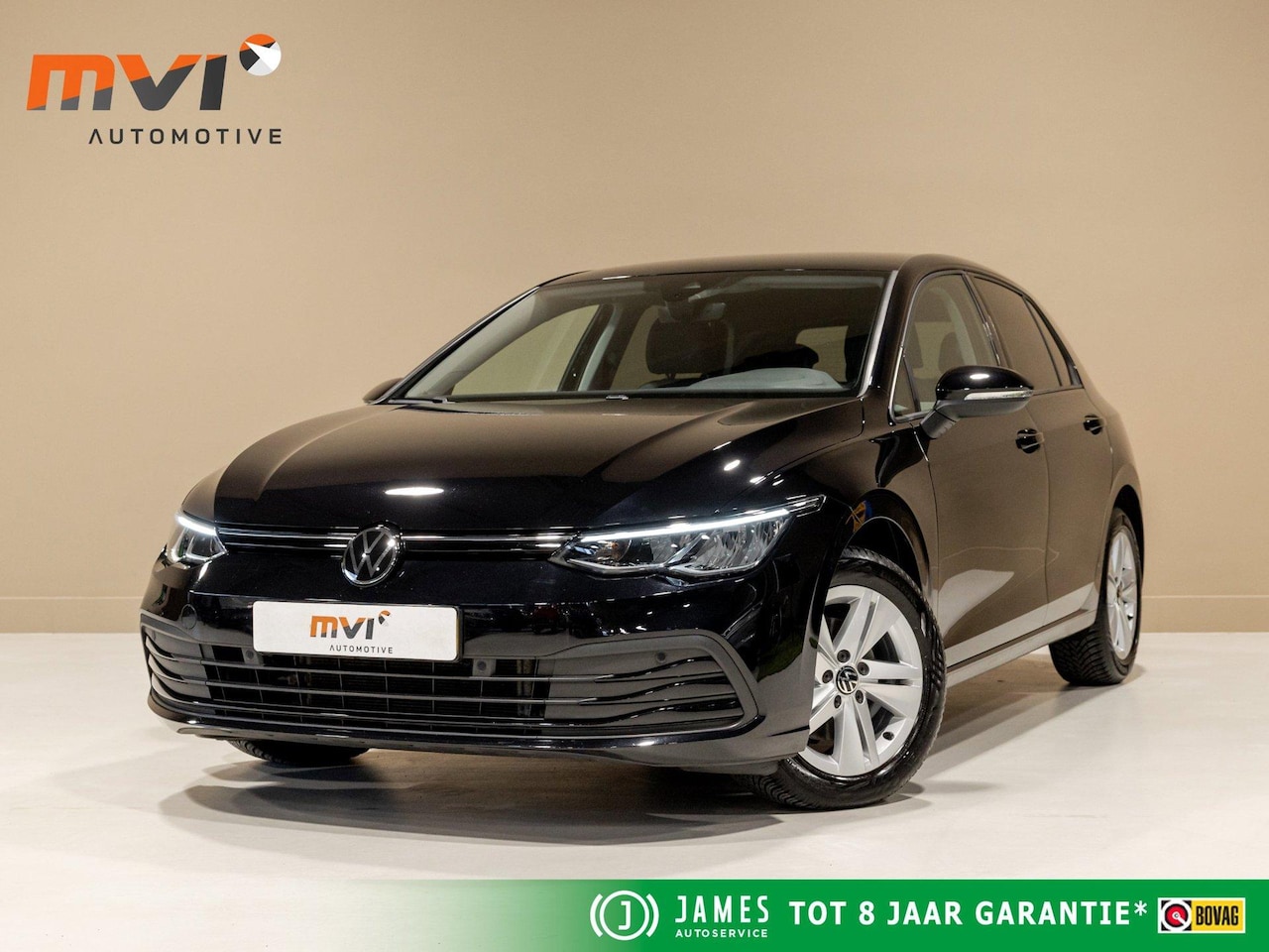 Volkswagen Golf - 1.0 TSI Life / 110pk / Cruise / Airco / Klimaatregeling / Navigatie / Apple Carplay - AutoWereld.nl