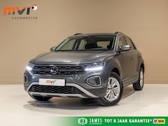 Volkswagen T-Roc - 1.5 TSI Life / 150pk / Achteruitrij camera / Stoelverwarming /