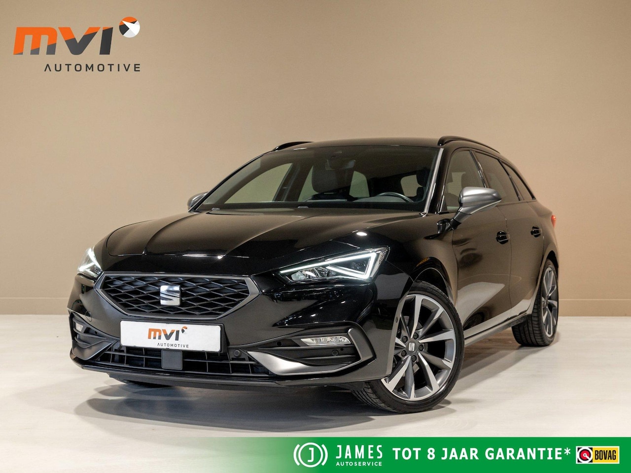 SEAT Leon Sportstourer - 1.5 TSI FR / 150pk / Stoel en stuur verwaming / Achteruitrij camera / - AutoWereld.nl