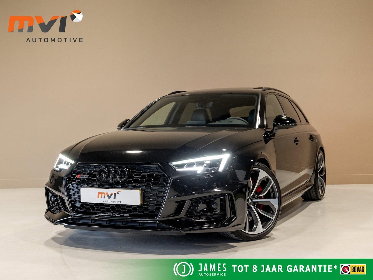 Audi A4 Avant - 2.9 TFSI RS 4 quattro / 450pk / Panorama dak / Head up display / Carbon / - AutoWereld.nl