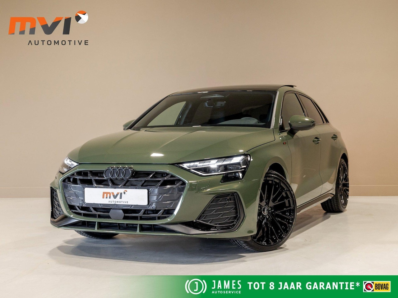 Audi A3 Sportback - 35 TFSI 2x S-Line edition / 150pk / Panorama dak / Sonos / Achteruitrij camera / - AutoWereld.nl