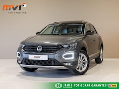 Volkswagen T-Roc - 1.5 TSI Style / 150pk / Panorama dak / Lederen bekleding / Achteruitrijcamera / Stoelverwa