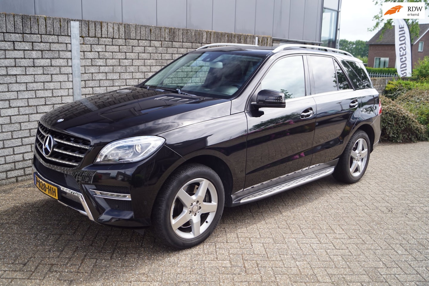 Mercedes-Benz M-klasse - 500 4 Matic Autom Leder Sportst Stoelverw stoelventilatie Navi Camera Clima Xenon Cruise 2 - AutoWereld.nl