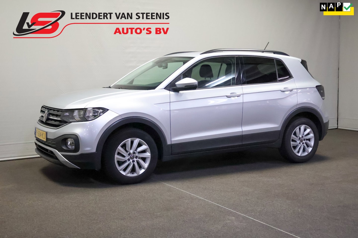 Volkswagen T-Cross - 1.0 TSI Life Business 1.0 TSI Life Business - AutoWereld.nl