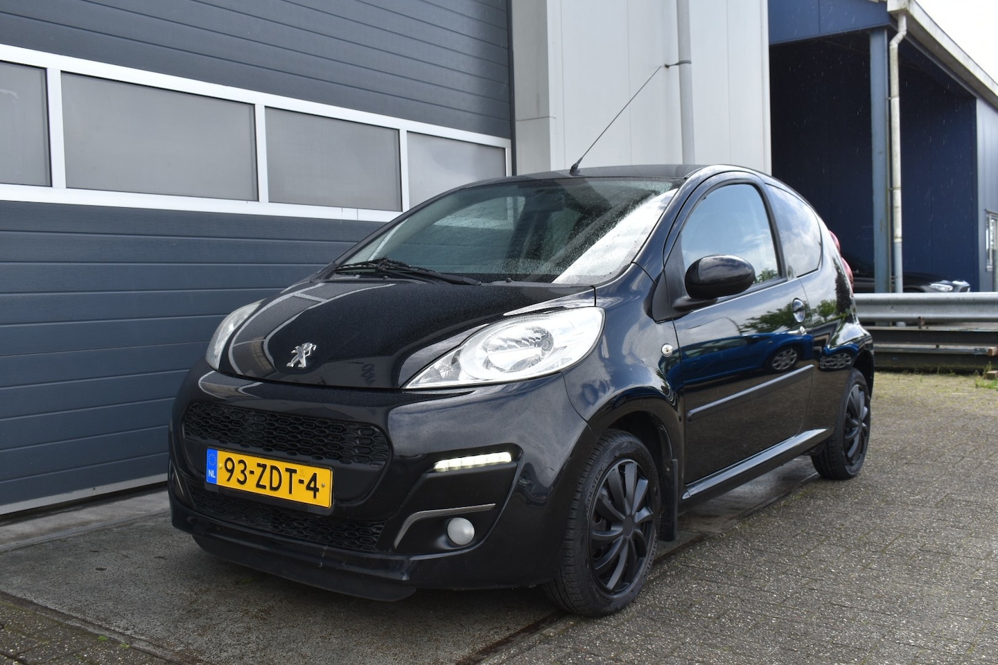 Peugeot 107 - 1.0 Envy 1.0 Envy - AutoWereld.nl