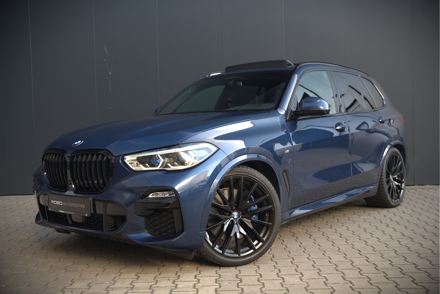 BMW X5 - xDrive45e High Executive | Panoramadak | Harman Kardon | Luchtvering | Laser | Adaptive Cr - AutoWereld.nl