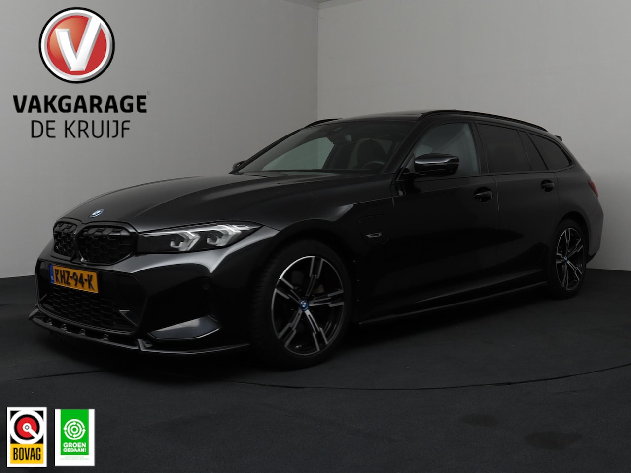 BMW 3-serie Touring - 320e M-Sport | Panoramadak | 360° Camera | Elektr. Voorstoelen met Memmory! - AutoWereld.nl