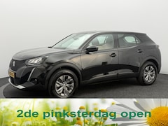 Peugeot e-2008 - EV Active Pack 50 kWh 3-Fase SOH 92, 6% | Stoelverwarming | Camera | Led | Carplay&Android