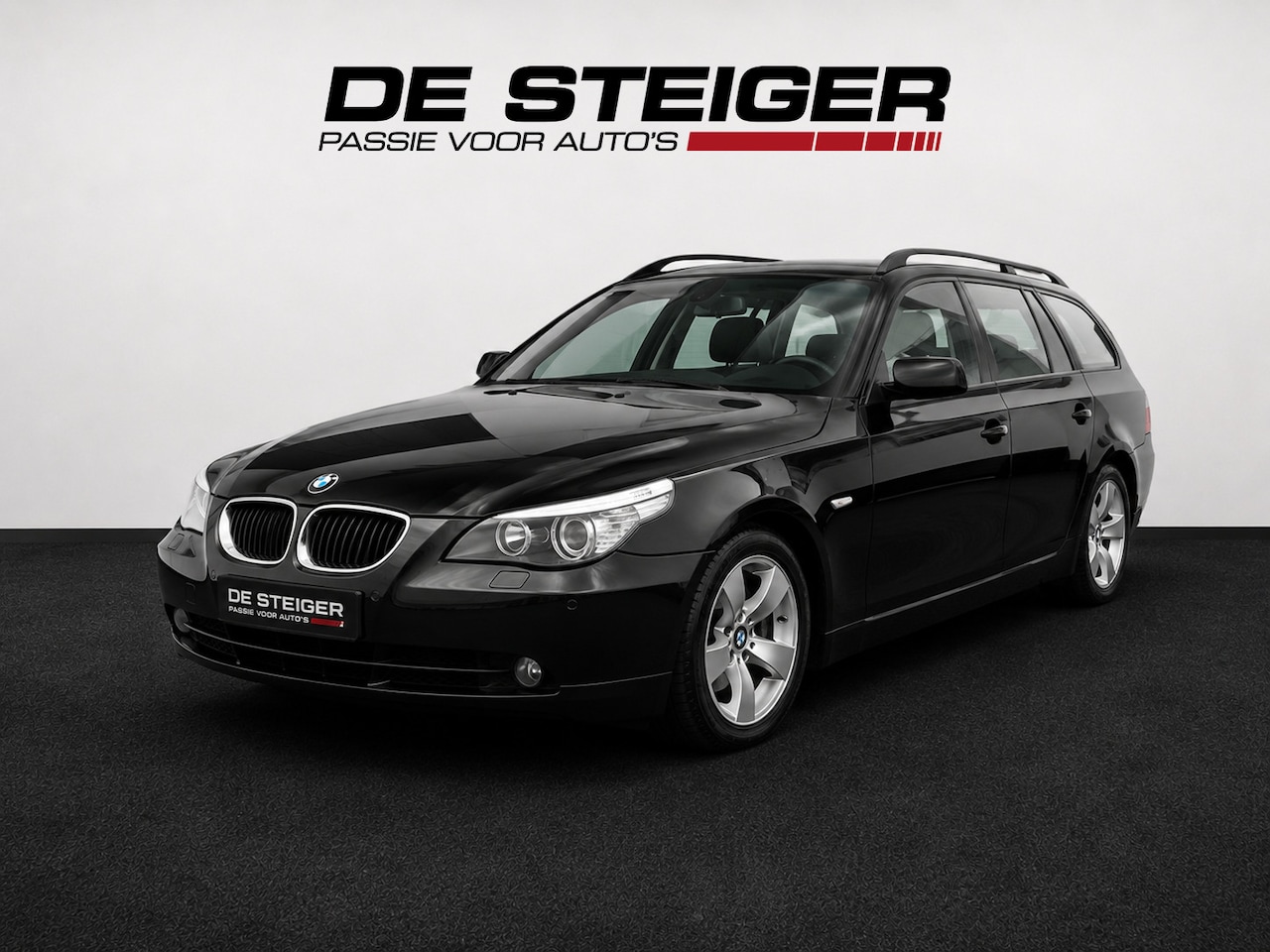 BMW 5-serie Touring - 525i Executive Pano Leder - AutoWereld.nl