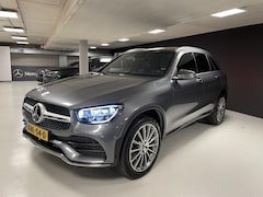 Mercedes-Benz GLC-klasse - 300e 4MATIC AMG Line | Panoramadak | Trekhaak | Stoelverwarming
