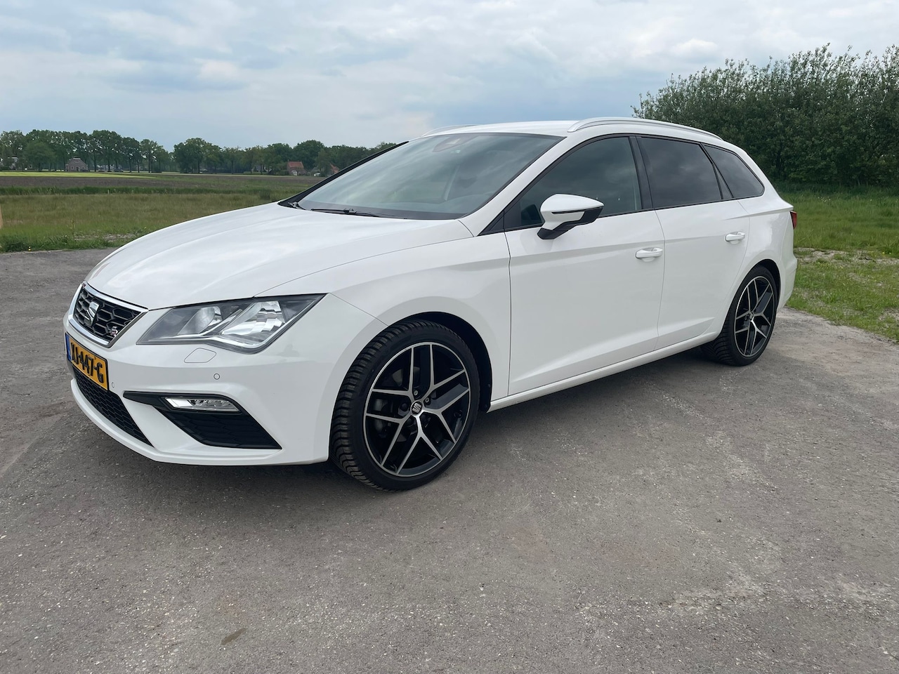 SEAT Leon ST - 1.5 TSI FR - AutoWereld.nl
