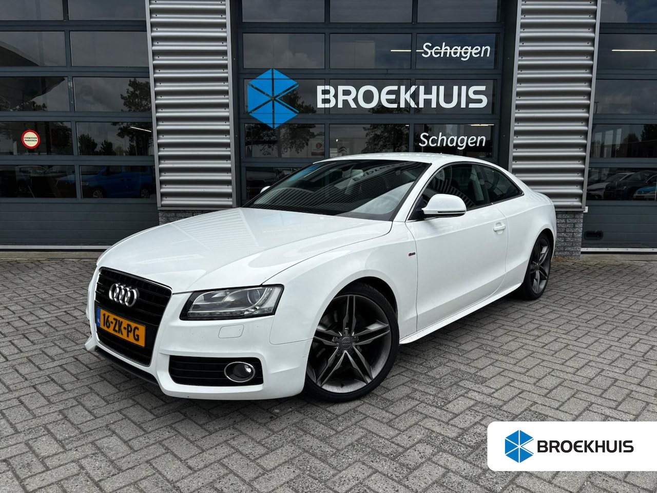 Audi A5 Coupé - 3.2 FSI 265 pk quattro Pro Line | Climate control | Parkeersensoor achter | Navigatie | UN - AutoWereld.nl