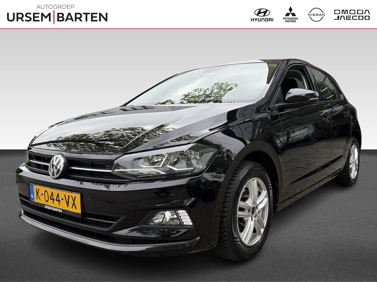 Volkswagen Polo - 1.0 TSI Comfortline Business | All-Season banden | Achteruitrijcamera | Airco (automatisch - AutoWereld.nl