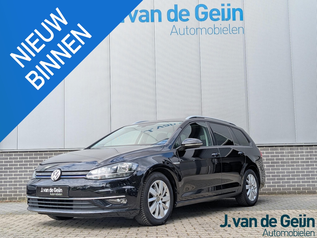 Volkswagen Golf Variant - 1.5 TSI Comfortline Business |Panorama | Dynaudio | Camera | Navi | Org NL - AutoWereld.nl