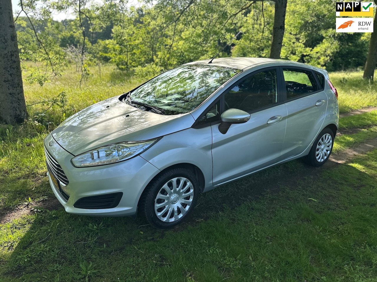 Ford Fiesta - 1.0 Style apk t/m 31-01-2027 - AutoWereld.nl
