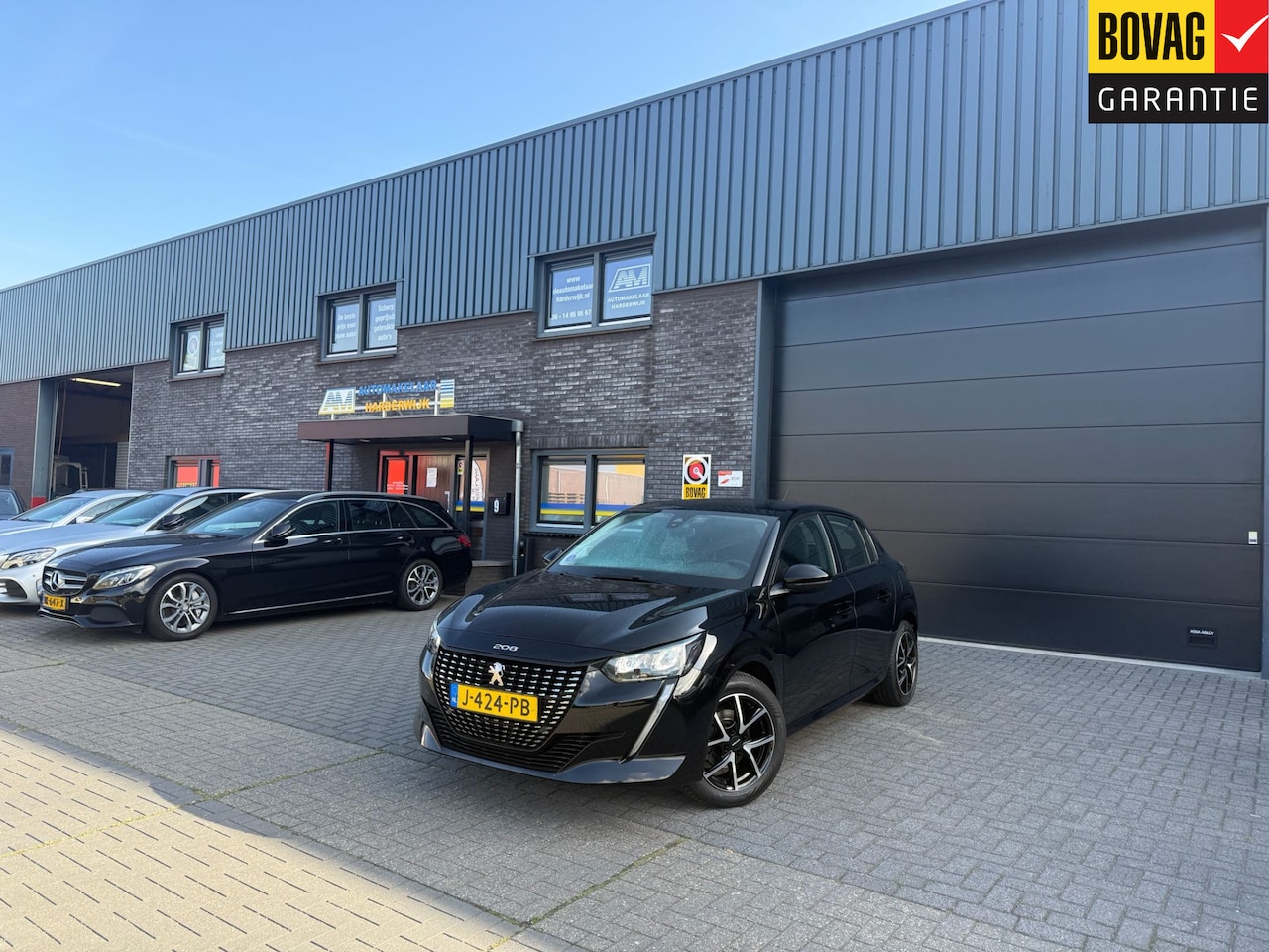 Peugeot 208 - 1.2 PureTech Active | 12MND GARANTIE | LED | CARPLAY | CRUISE | LMV |TREKHAAK | - AutoWereld.nl