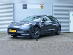 Tesla Model 3 - Standard RWD Plus 60 kWh Enhanced Autopilot