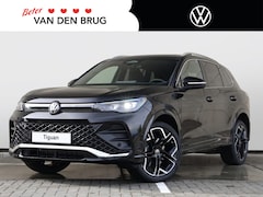 Volkswagen Tiguan - R-Line Edition 1.5 eHybrid 204 PK | Navigatie | Trekhaak | Panoramadak | IQ LED matrix |