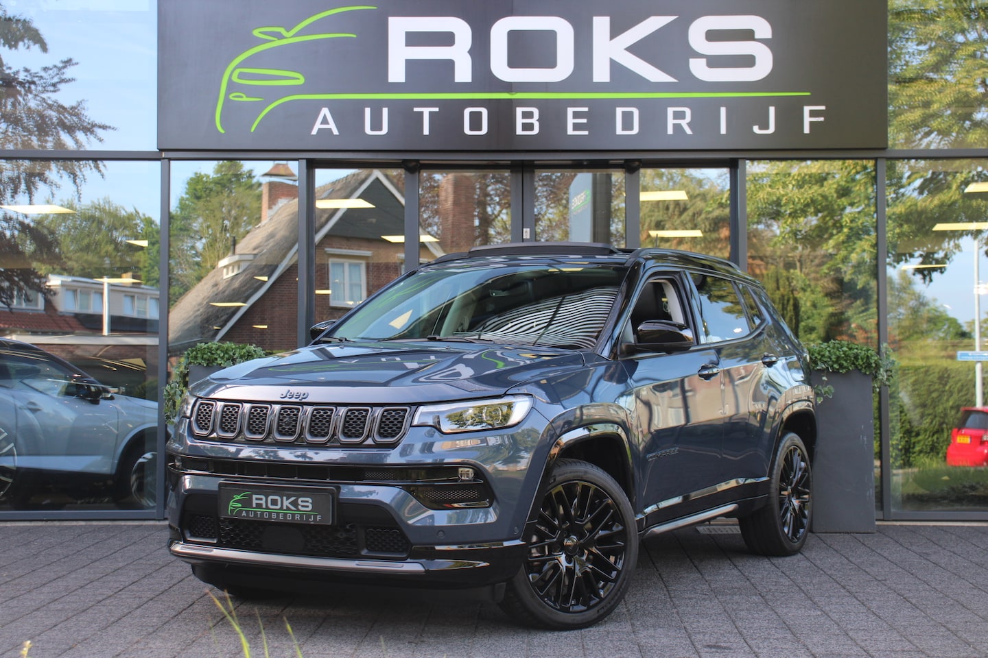 Jeep Compass - 4xe 240 Plug-in Hybrid Electric S 4xe 240 Plug-in Hybrid Electric S - AutoWereld.nl