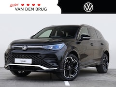 Volkswagen Tiguan - R-Line Edition 1.5 eHybrid 272 PK | Navigatie | LED Matrix | Trekhaak | Panoramadak |