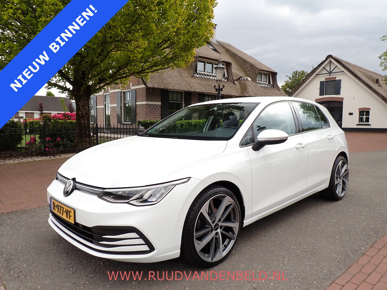 Volkswagen Golf - 1.0 TSI Golf / ACC / CARPLAY / PDC / 19'' - AutoWereld.nl