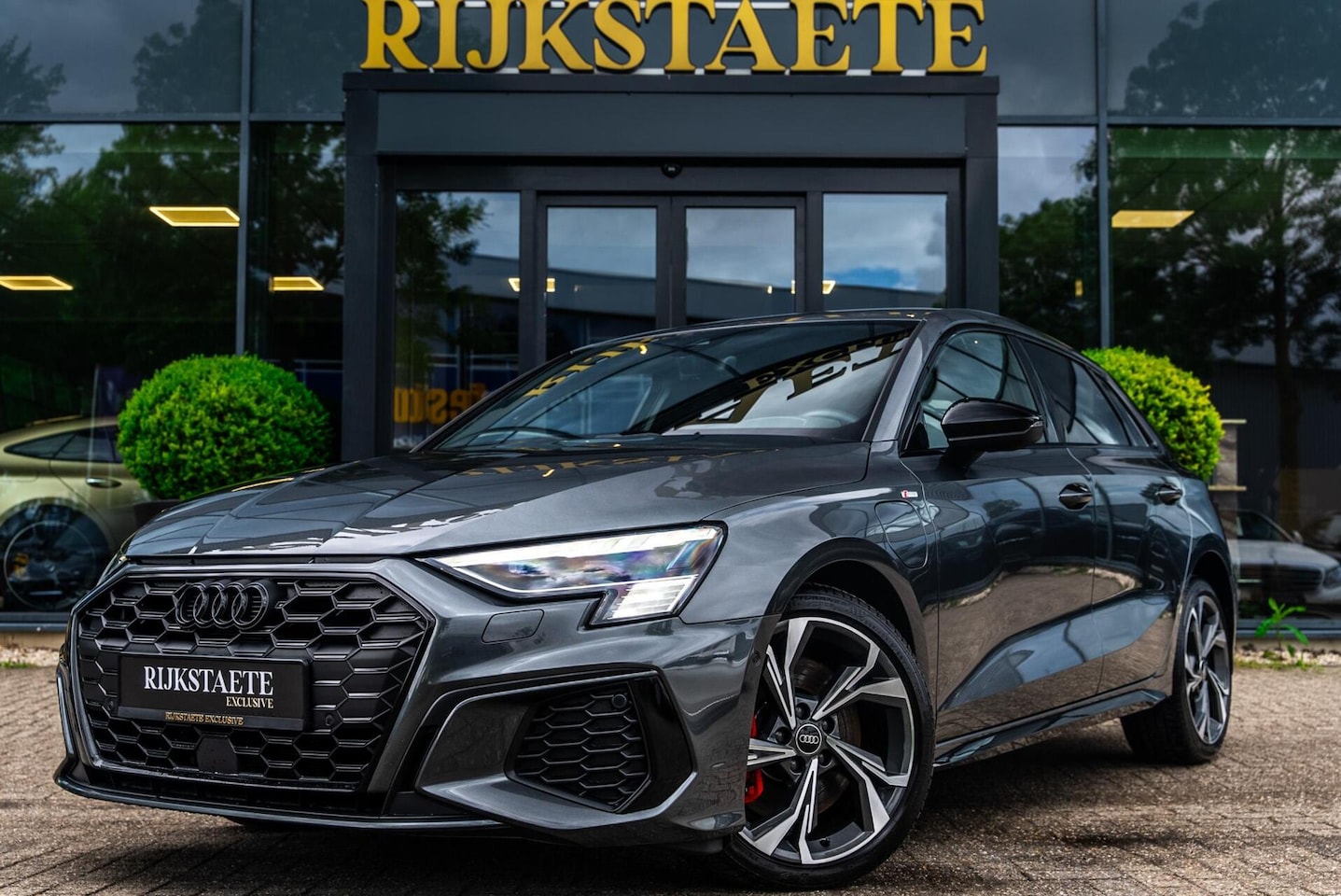 Audi A3 Sportback - 45 TFSI e S edition Competition|ACC|18'' - AutoWereld.nl