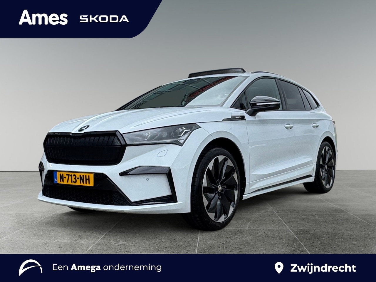 Skoda Enyaq iV - 80 204pk Sportline Lichtmetalen velgen Betria Zwart 21 inch | Panoramadak | Verwarmbare vo - AutoWereld.nl