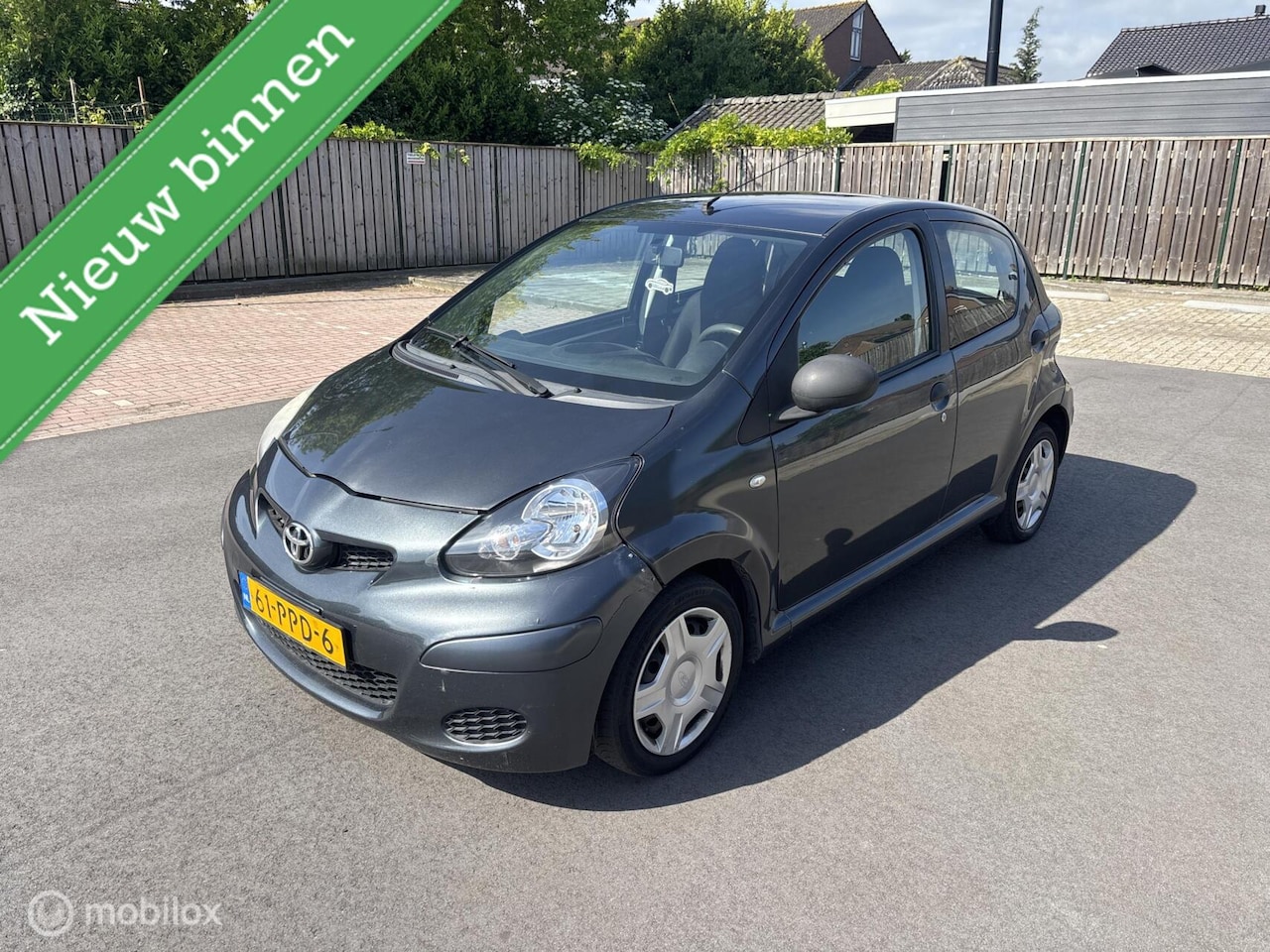 Toyota Aygo - 1.0-12V Access 2011 NIEUWE KOPPELING - AutoWereld.nl