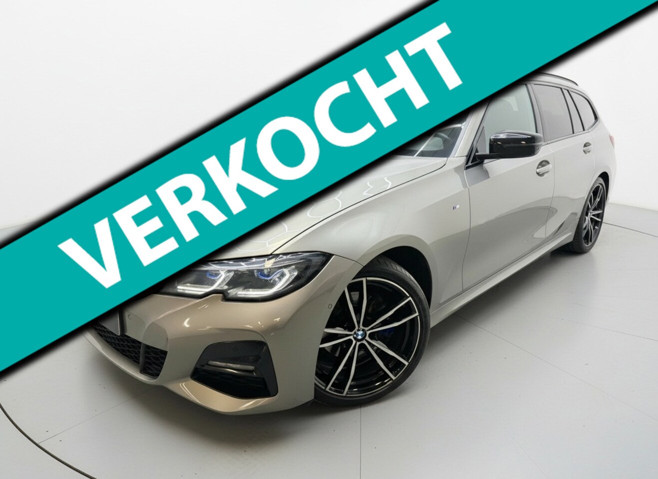 BMW 3-serie Touring - 320i M PAKKET LIVE COCKPIT PANO CAMERA - AutoWereld.nl