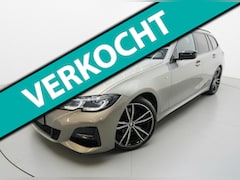 BMW 3-serie Touring - 320i M PAKKET LIVE COCKPIT PANO CAMERA